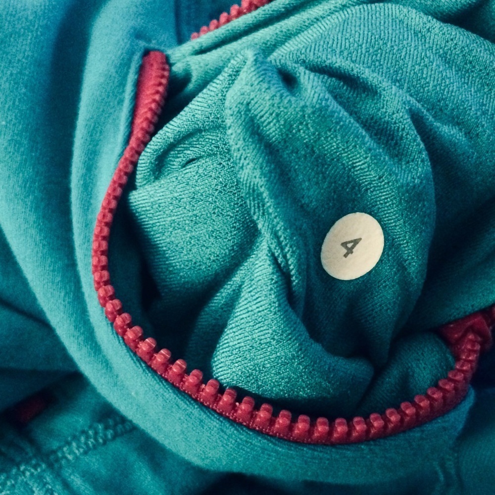 Lululemon Forme Jacket, aqua - Picture 8 of 8